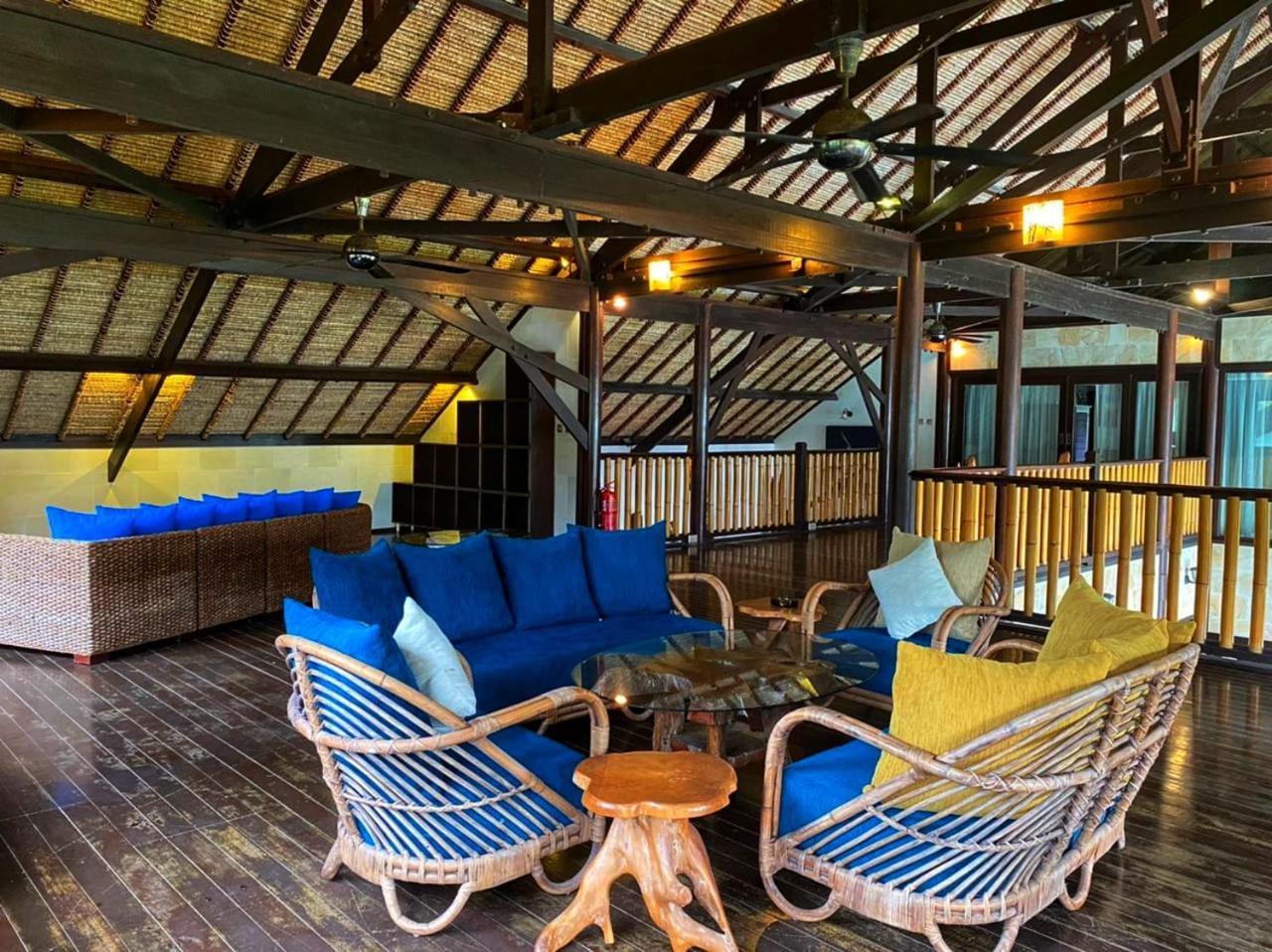 Kudat Riviera Exclusive Beach Villas Exterior photo