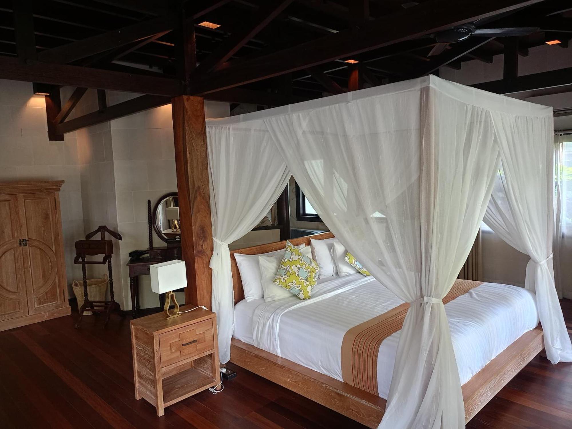 Kudat Riviera Exclusive Beach Villas Exterior photo