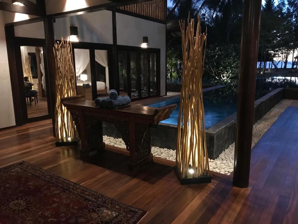 Kudat Riviera Exclusive Beach Villas Exterior photo