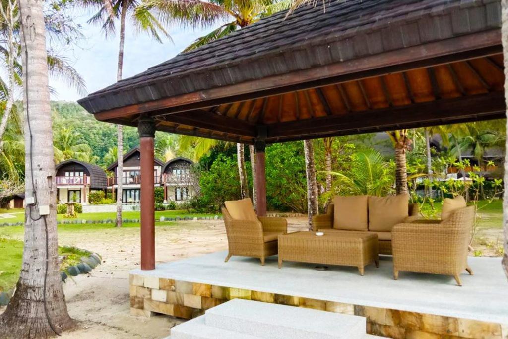 Kudat Riviera Exclusive Beach Villas Exterior photo