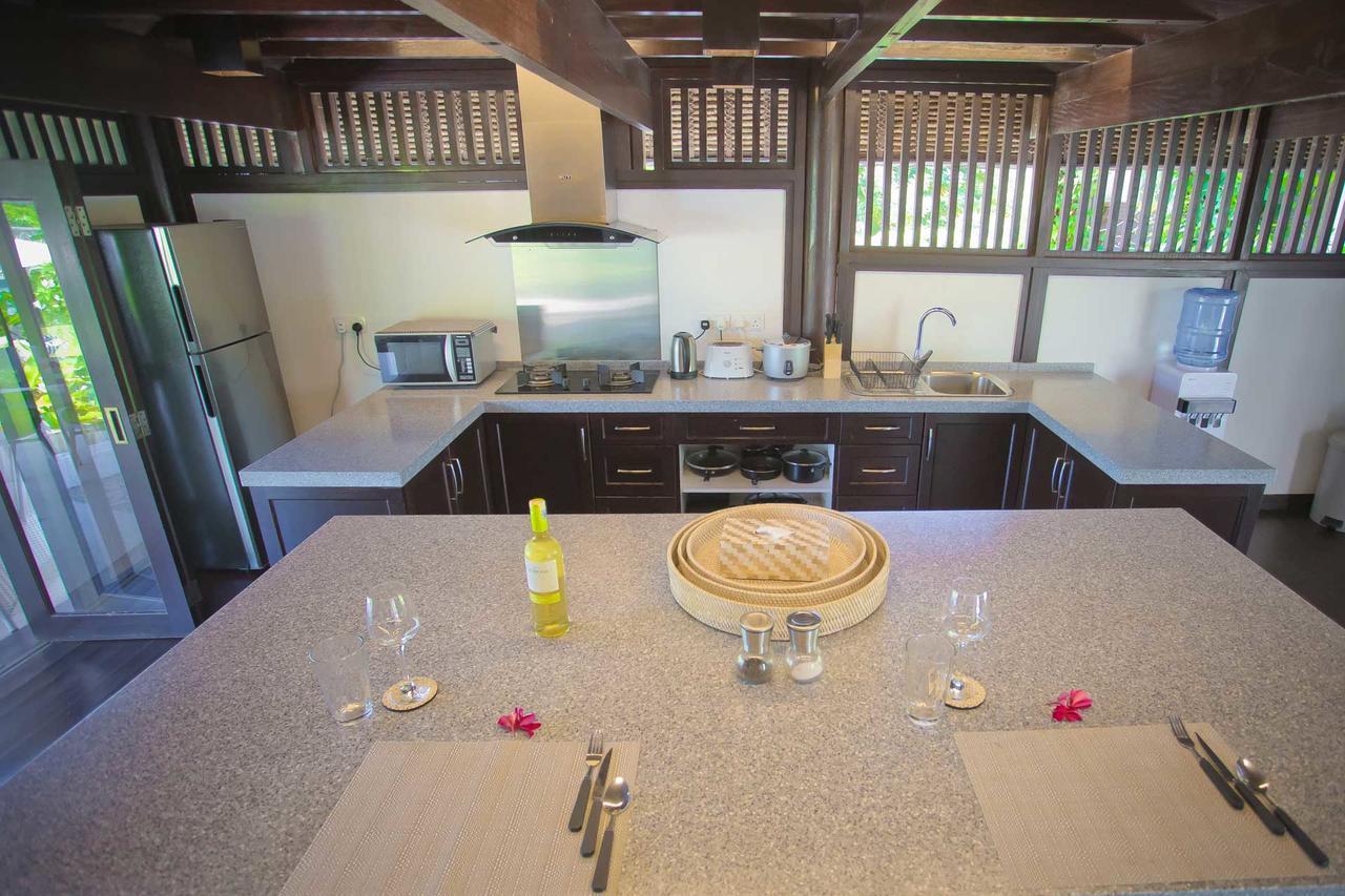 Kudat Riviera Exclusive Beach Villas Exterior photo